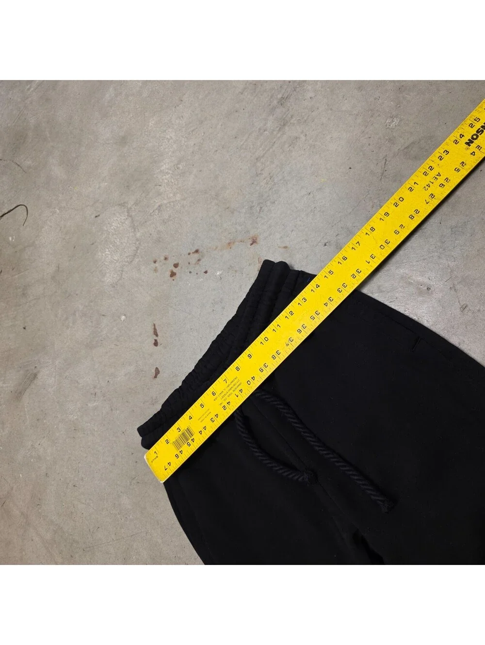 SYNA World Can’t Rush Greatness Sweatpants M Side Ankle Zips. Black